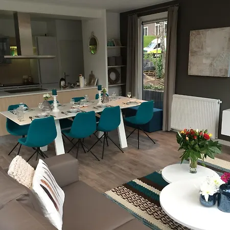 Holiday home Modern Near Brunssummerheide